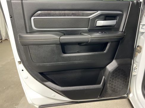 Used 2024 RAM 3500 SLT w/ Quick Order Package 2YG SLT image 22