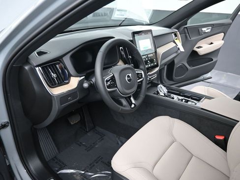 New 2026 Volvo XC60 B5 Plus w/ Protection Package Premier image 14