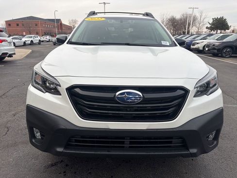 Used 2022 Subaru Outback Onyx Edition XT AWD/4WD image 2