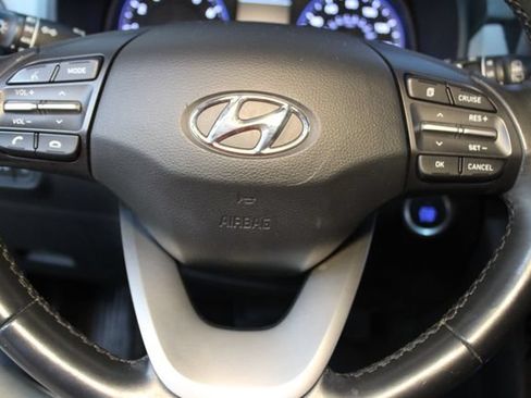 Used 2021 Hyundai Kona SEL AWD/4WD image 17