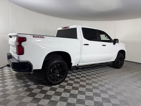 Used 2025 Chevrolet Silverado 1500 LT Trail Boss w/ Protection Package AWD/4WD image 7