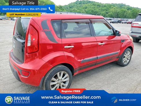 Used 2013 Kia Soul + FWD image 4