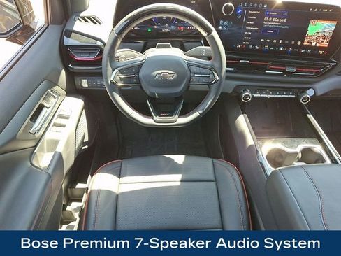 Used 2025 Chevrolet Silverado EV RST AWD/4WD image 3