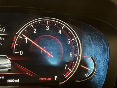 Used 2018 BMW 540i xDrive AWD/4WD image 9