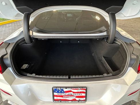 Used 2020 BMW 840i Coupe w/ M Sport Package RWD image 30