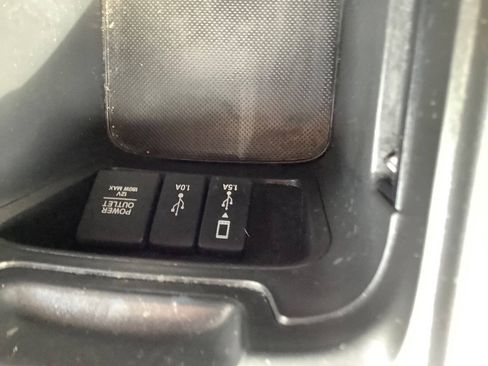 Used 2017 Honda CR-V EX image 49