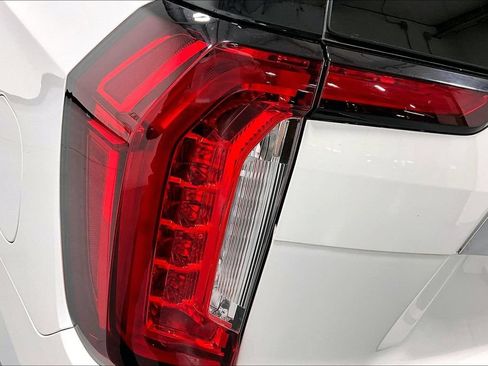 Used 2021 GMC Yukon Denali AWD/4WD image 38