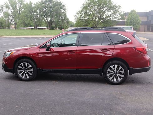 Used 2015 Subaru Outback 2.5i Limited AWD/4WD image 9