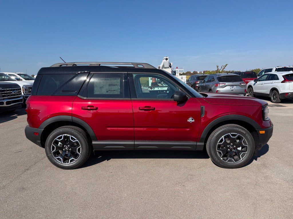 New 2026 Ford Bronco Sport Outer Banks w/ Outer Banks Tech Package+ AWD/4WD image 32