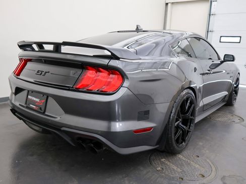 Used 2020 Ford Mustang GT Premium w/ GT Performance Package RWD image 3