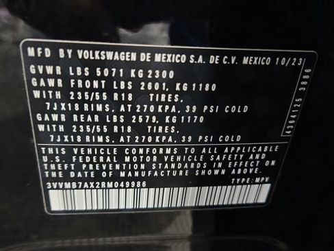 Used 2024 Volkswagen Tiguan Wolfsburg Edition image 25