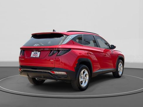 Used 2022 Hyundai Tucson SEL w/ Cargo Package AWD/4WD image 4