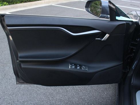 Used 2021 Tesla Model S Performance AWD/4WD image 15