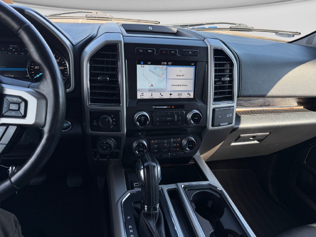 Used 2018 Ford F150 Lariat w/ Equipment Group 502A Luxury AWD/4WD image 11
