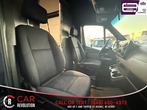 Used 2019 Mercedes-Benz Sprinter 170 image 29