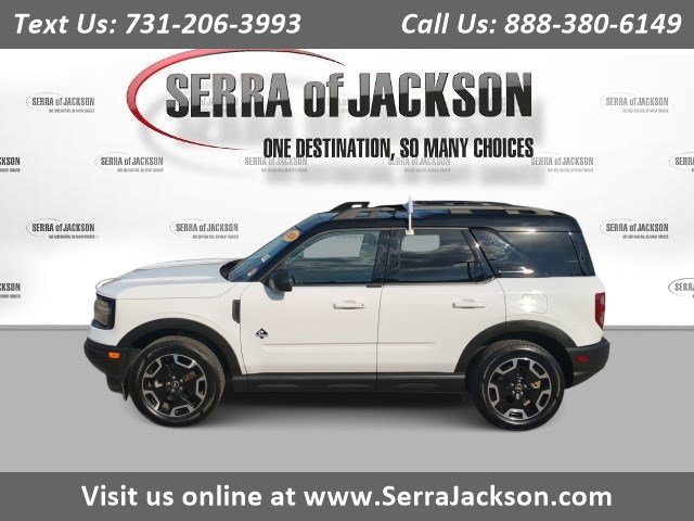 Used 2024 Ford Bronco Sport Outer Banks w/ Tech Package AWD/4WD image 1