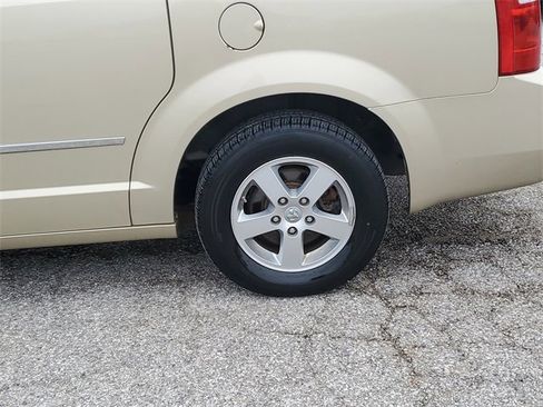 Used 2010 Dodge Grand Caravan SXT w/ Family Value Group image 8