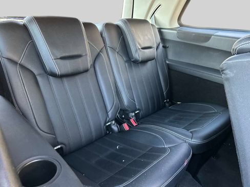 Used 2016 Mercedes-Benz GL 450 GL450 SUV AWD image 16