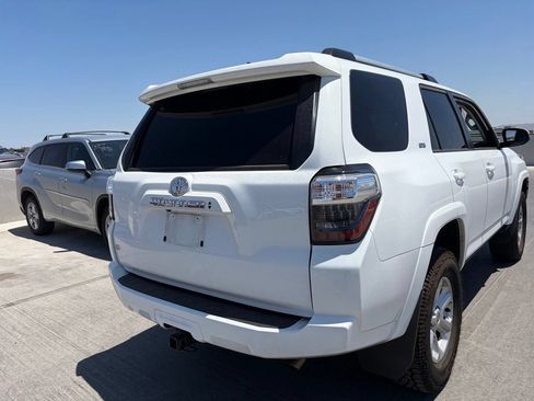Used 2024 Toyota 4Runner SR5 AWD/4WD image 4