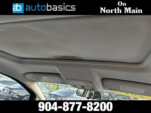 Used 2018 Ford EcoSport SE w/ SE Convenience Package image 21