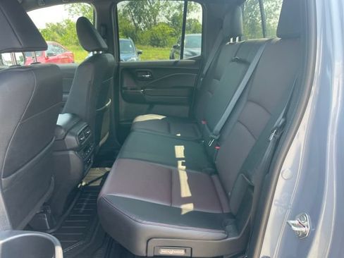 Used 2024 Honda Ridgeline Black Edition image 28