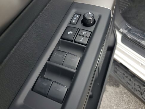 New 2026 Toyota Tundra Limited AWD/4WD image 20