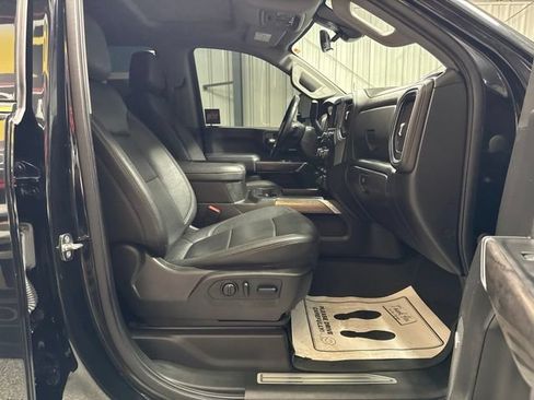 Used 2022 Chevrolet Silverado 2500 LTZ w/ Z71 Chrome Sport Edition AWD/4WD image 27