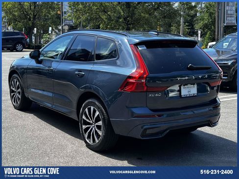Certified 2024 Volvo XC60 B5 Plus w/ Climate Package AWD/4WD image 6