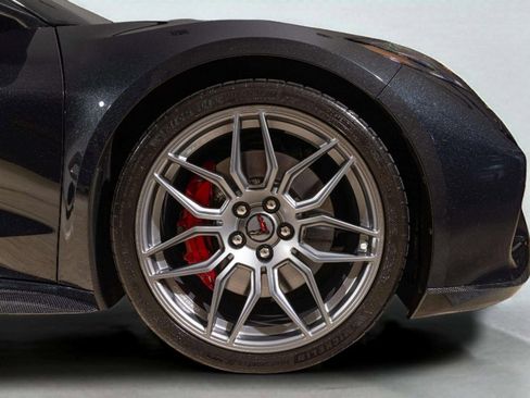 Used 2024 Chevrolet Corvette Z06 image 35