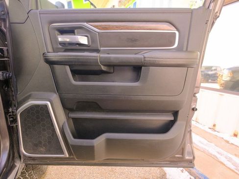 Used 2021 RAM 2500 Laramie image 15