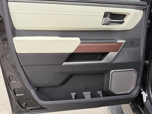 Used 2023 Toyota Tundra Capstone image 29