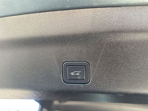 Certified 2024 Cadillac Escalade V image 39