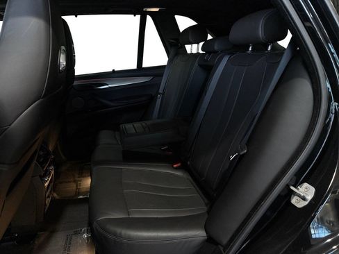 Used 2016 BMW X5 M image 16