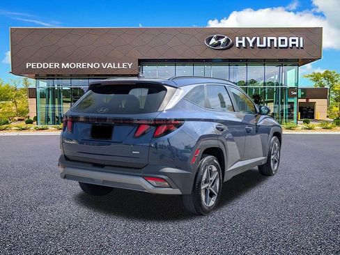Certified 2025 Hyundai Tucson SEL AWD/4WD image 3