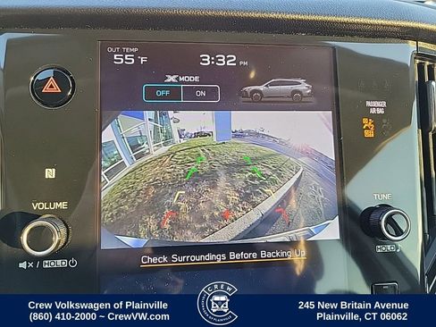 Used 2023 Subaru Outback Premium image 8