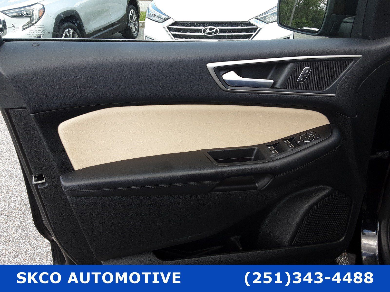 Used 2022 Ford Edge SEL AWD/4WD image 12