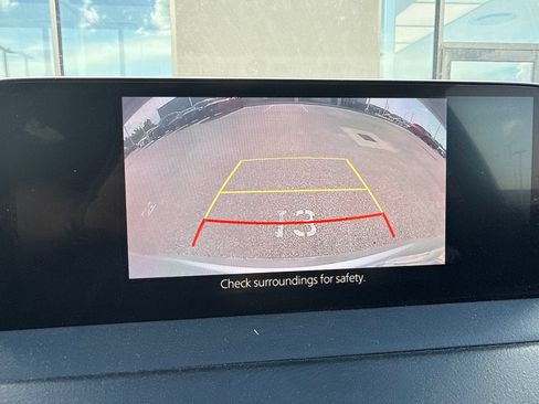 Used 2021 MAZDA CX-9 Touring w/ Touring Premium Package FWD image 8