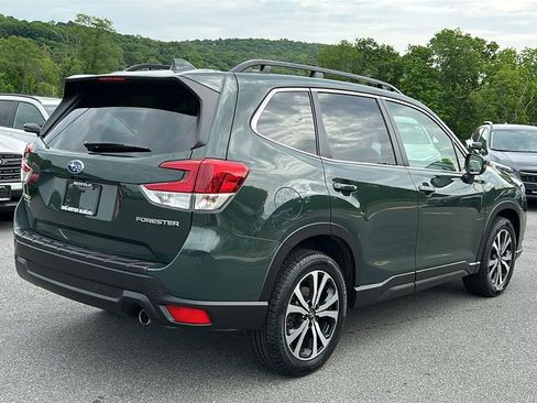 Certified 2023 Subaru Forester Limited AWD/4WD image 4