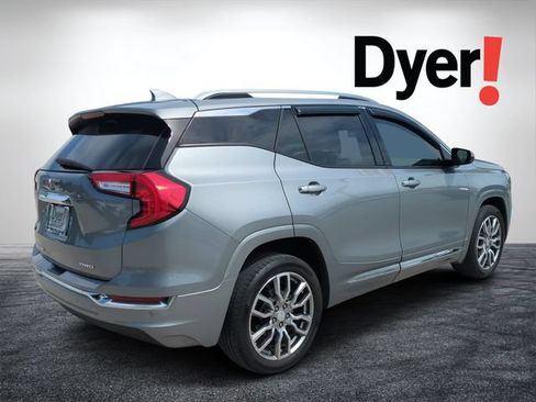 Used 2023 GMC Terrain Denali AWD/4WD image 3