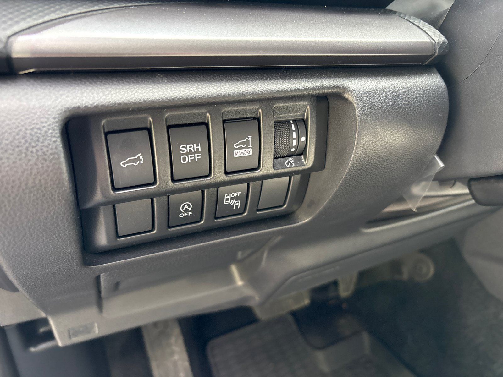 Used 2024 Subaru Forester Premium AWD/4WD image 16