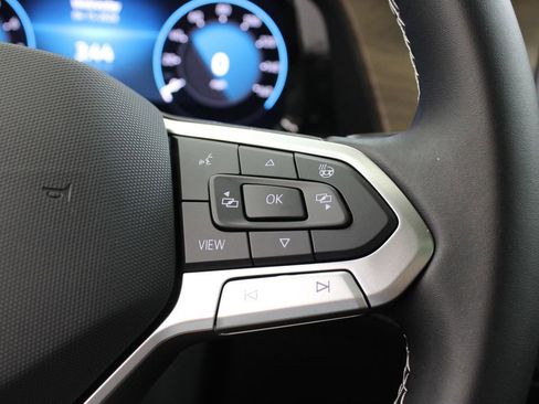 New 2026 Volkswagen Atlas SE FWD image 25