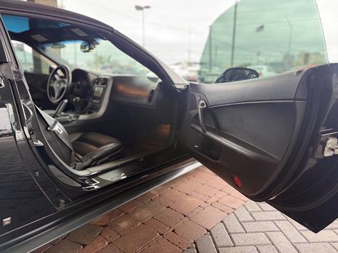 Used 2007 Chevrolet Corvette Coupe w/ Preferred Equipment Group image 29