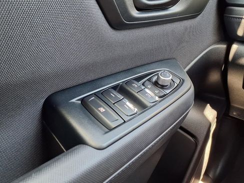 Certified 2025 Subaru Forester Premium AWD/4WD image 27