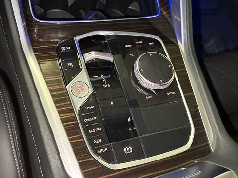 Used 2024 BMW X6 xDrive40i image 33