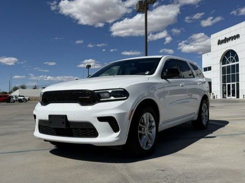 Used 2023 Dodge Durango GT image 1