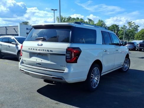 Used 2024 Ford Expedition Max Platinum AWD/4WD image 6