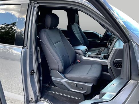 Used 2020 Ford F150 XLT w/ Equipment Group 302A Luxury AWD/4WD image 8