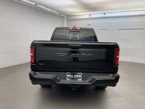 New 2026 RAM 1500 Express image 4