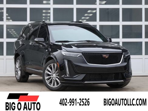 Used 2021 Cadillac XT6 Sport image 1