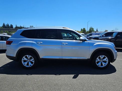 Used 2018 Volkswagen Atlas SEL AWD/4WD image 7